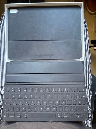 Teclado Apple iPad Pro 11 Smart keyboard Folio