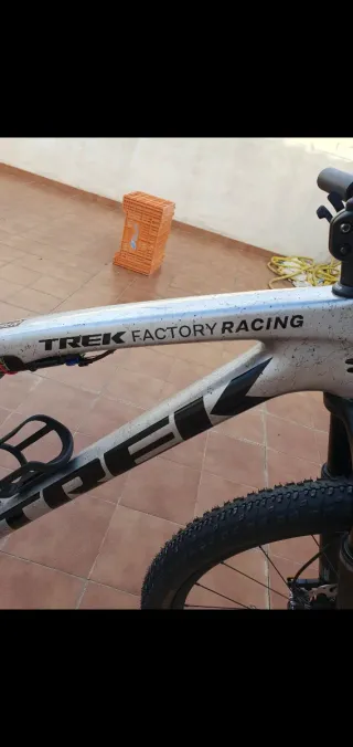Trek Supercaliber SLR 9.8