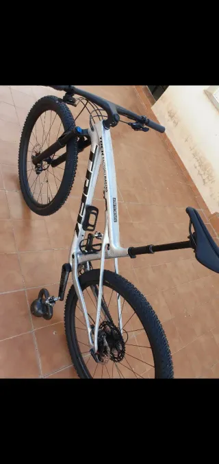 Trek Supercaliber SLR 9.8