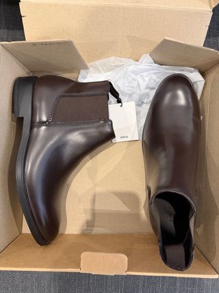 Botas Chelsea efecto piel Mango Marrón