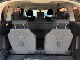 Peugeot 5008 Allure 1.6 THP 156