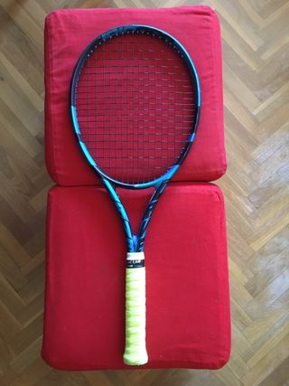 Raqueta Babolat Pure Drive.