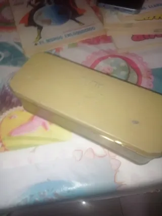 Antigua lata Alfa máquina de coser