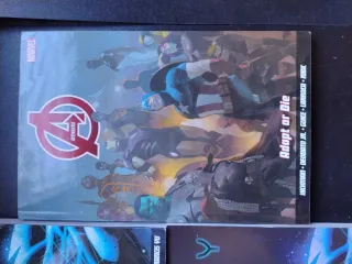 Avengers Hickman (inglés)