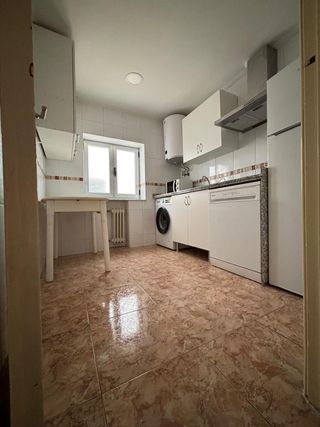 Se vende piso en barrio blanco