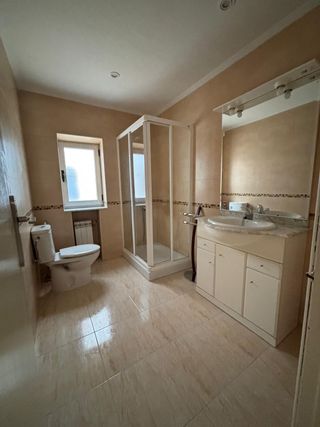 Se vende piso en barrio blanco