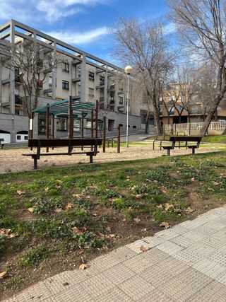 Se vende piso en barrio blanco