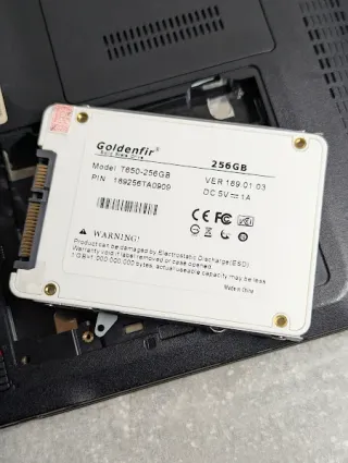 Acer Aspire ONE D250 Netbook con Recalbox