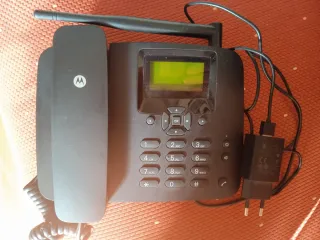 Teléfono Fijo Motorola Negro Tarjeta Móvil