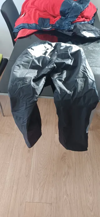 Pantalón nieve niño 10 años negro