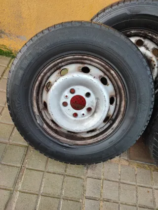 Rueda de repuesto para autocaravana