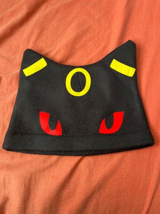 Gorro Pokémon Umbreon Negro y Amarillo