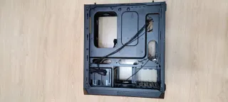 Torre Corsair Carbide 200R USB 3.0 Negra