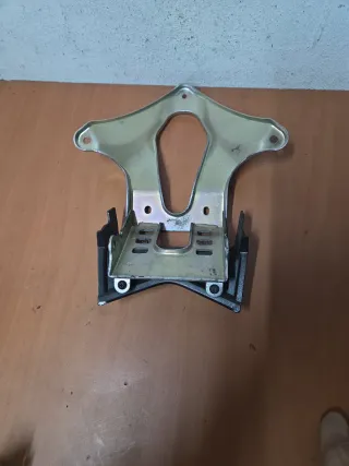 Soporte Sillín Honda Forza 125