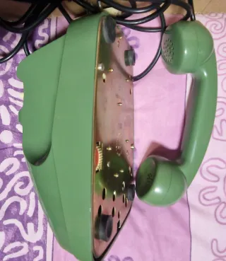 Telefono SIP a disco verde vintage