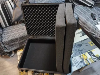 Maletín hermético acolchado