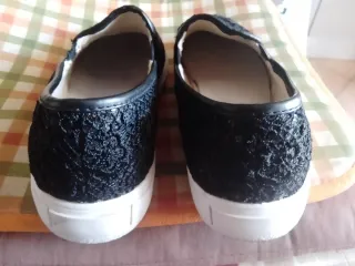 Scarpe donna slip-on con paillettes