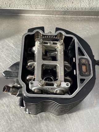 Culata Trasera Kawasaki VN900 2016