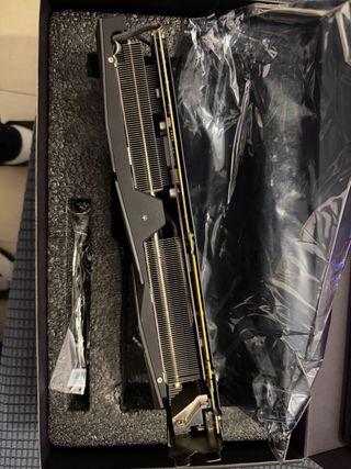 Tarjeta Gráfica AMD Radeon RX 580 8GB Strix