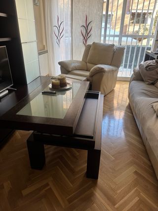 Mesa de centro de madera y cristal