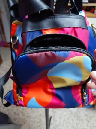 Mochila antirrobo multicolor