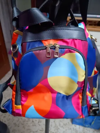 Mochila antirrobo multicolor