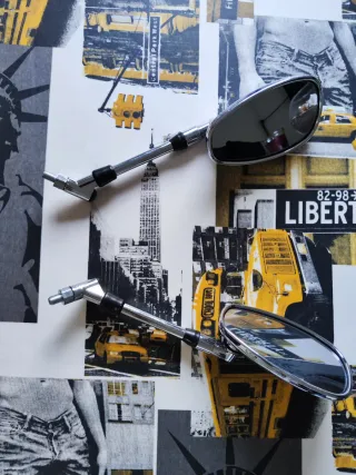 Retrovisores cromados moto