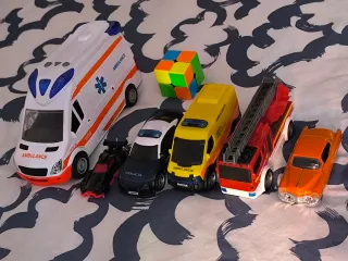 Lote Juguetes: Coches y Cubo Puzzle