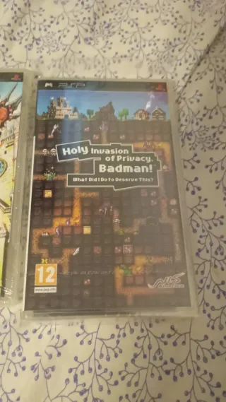 3 Juegos PSP precintados y 1 PS3 precintado.
