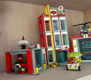 LEGO City Estación de Bomberos 60110