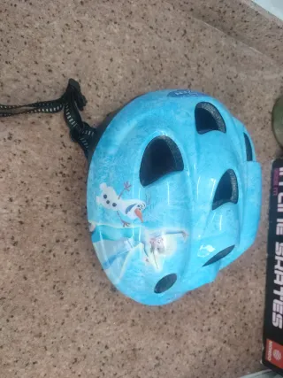 Patinetes Frozen Niña 30-33, incluye casco y prote