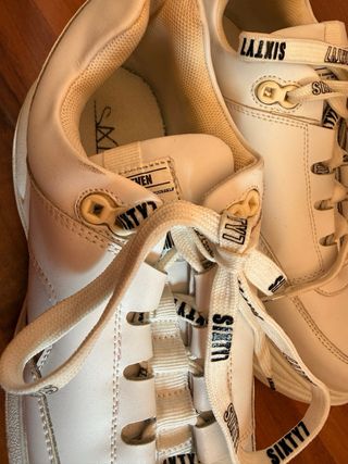 Zapatos plataforma SixtySeven blancos