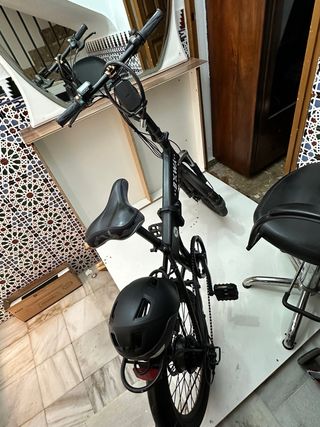 Bicicleta eléctrica BYWA plegable