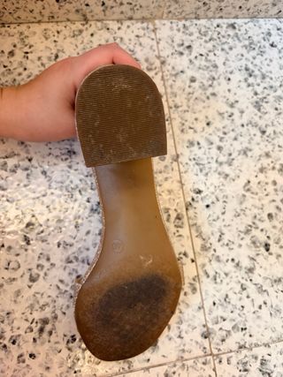 Sandalias doradas Catwalk con brillos