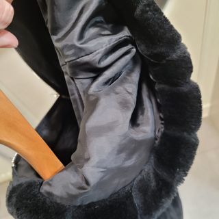 Chaquetón con capucha New Collection Talla M-L