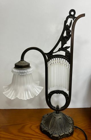 Lámpara Art Nouveau Metal y Cristal