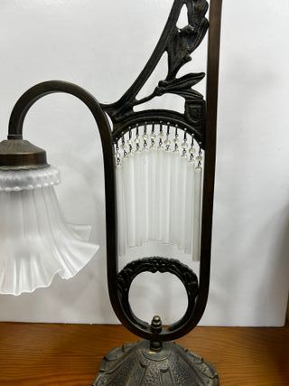 Lámpara Art Nouveau Metal y Cristal