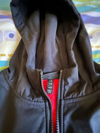 Polar Ellesse Negro y Rojo