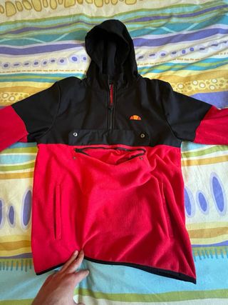 Polar Ellesse Negro y Rojo