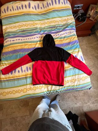 Polar Ellesse Negro y Rojo