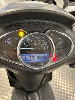 Piaggio Medley 125 S Gris