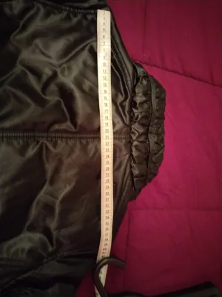 Chaqueta negra con cinturón