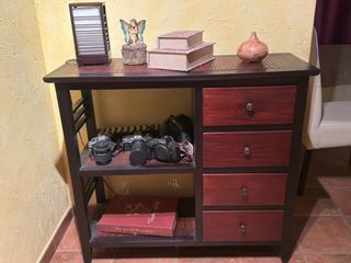 Mueble de entrada con cajones