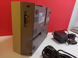 CONSOLA NINTENDO NES VERSIÓN ESPAÑOLA