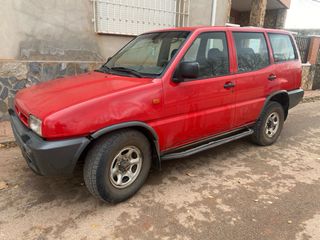 Nissan Terrano II 1995