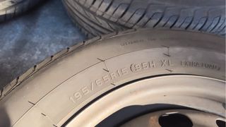 4 llantas+Neumáticos Ford Transit/Tourneo Connect