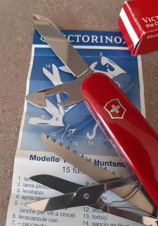 Victorinox Huntsman