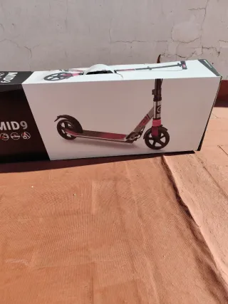 Patinete aluminio rosa y negro