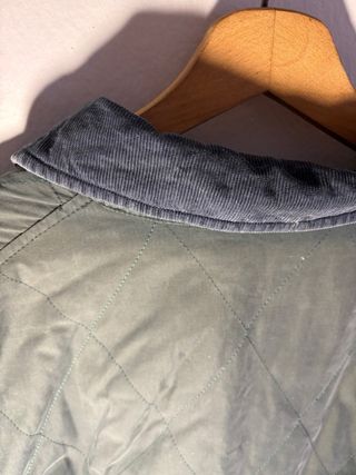 Abrigo Burberrys verde acolchado