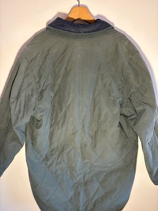 Abrigo Burberrys verde acolchado